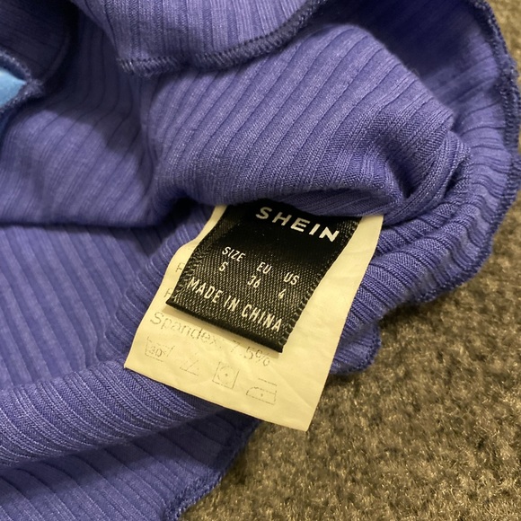 SHEIN Colorblock Ribbed Top - Picture 2 of 2